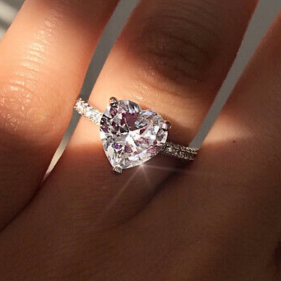 New Stamped 925 Silver Heart ❇️ Sparkle Ring - Picture 2 of 7